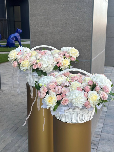 Композиция «Шёпот в саду»