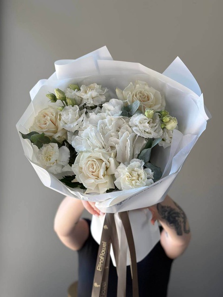 Букет «Нежный рассвет» – свежесть нового дня в вашей вазе