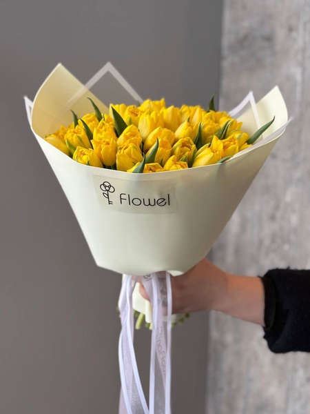 35 тюльпанов