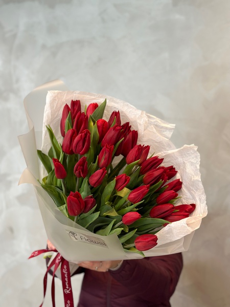 29 тюльпанов