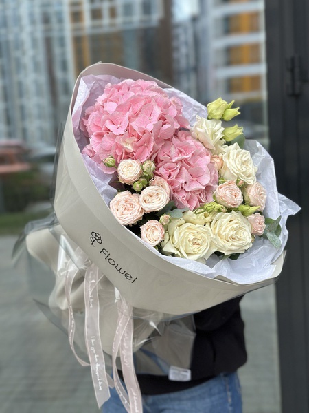 Букет «Облако нежности» – воплощение лёгкости и романтики