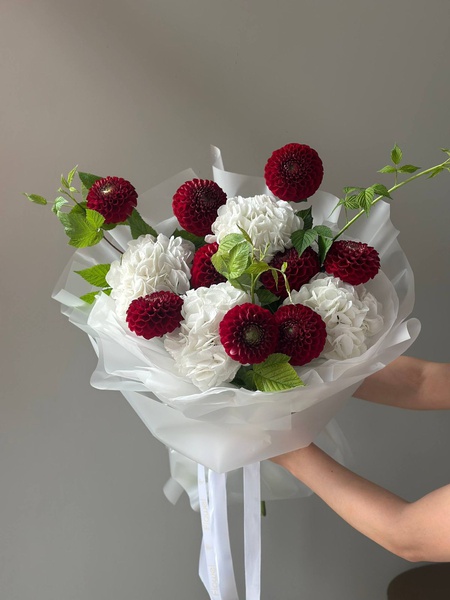 Букет «Японская гравюра» – искусство контраста